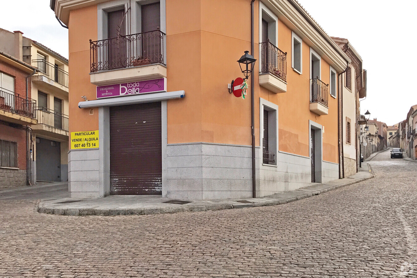 Calle Conde Don Ramón, 69, Ávila, AVI 05001 - Unidad Puerta L2, Esc. 1 -  - Foto del interior - Image 1 of 5