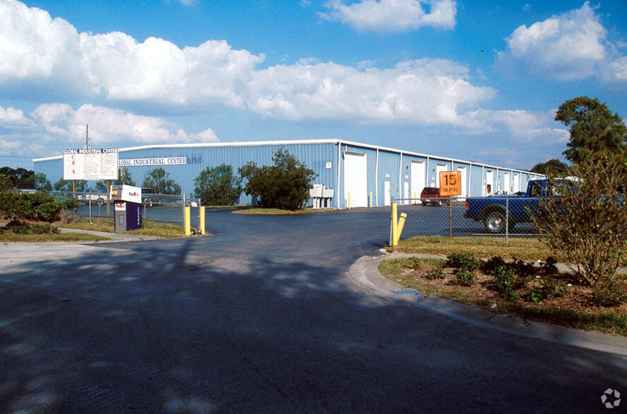 1400 L and R Industrial Blvd, Tarpon Springs, FL en alquiler - Foto del edificio - Imagen 2 de 69