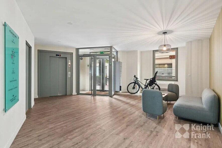 Oficina en Levallois-Perret en alquiler - Vestíbulo - Imagen 3 de 9