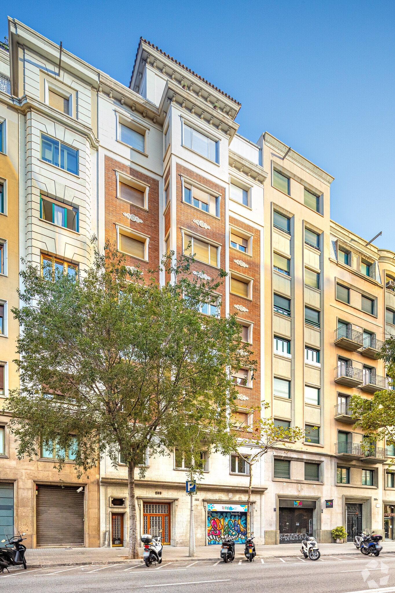 Carrer del Rosselló, 285, Barcelona, Barcelona en venta Foto principal- Imagen 1 de 1