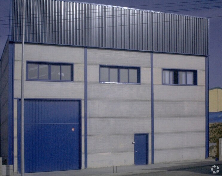 Nave en Cobeña, Madrid en venta - Foto principal - Imagen 1 de 1