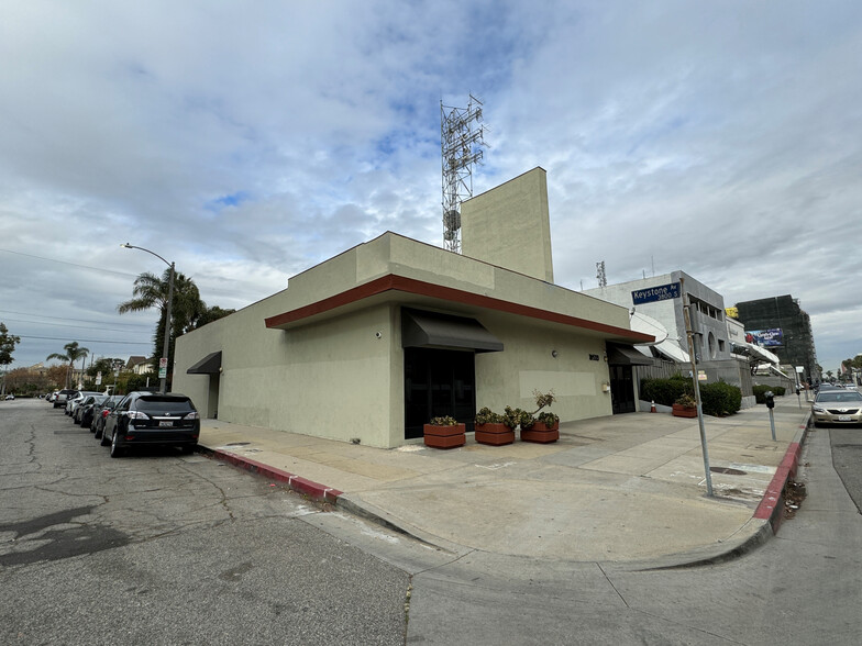 10533 Washington Blvd, Culver City, CA en alquiler - Foto del edificio - Imagen 1 de 5