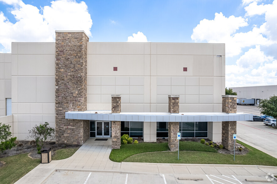 1650 Lakeside Pky, Flower Mound, TX en alquiler - Foto del edificio - Imagen 3 de 5