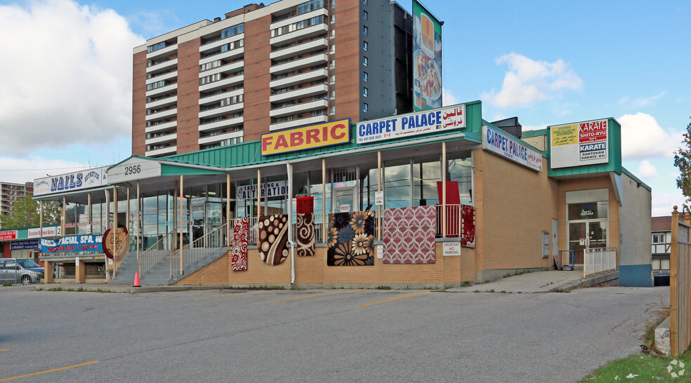 2956 Eglinton Ave E, Toronto, ON en alquiler - Foto del edificio - Imagen 1 de 4