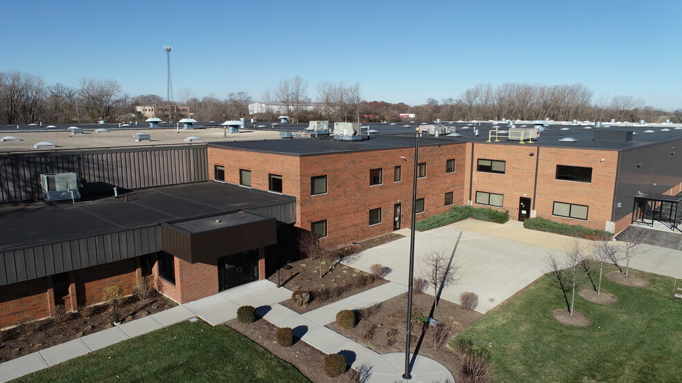 3001 N Darrell Rd, Island Lake, IL en alquiler - Foto del edificio - Imagen 1 de 6