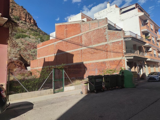 Más detalles de Carrer de Castelló, 121, Almenara - Terreno en venta
