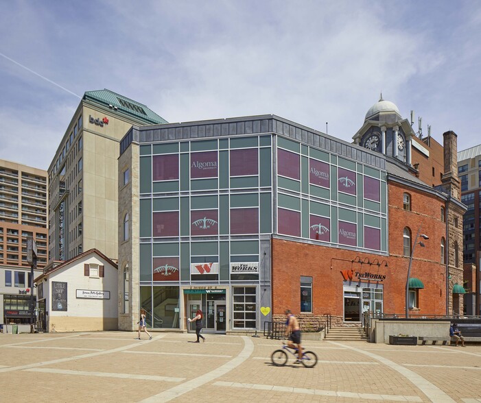 8-10 Queen St W, Brampton, ON en alquiler - Foto del edificio - Imagen 3 de 6