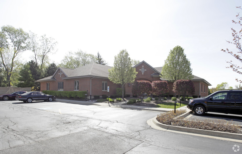 6853-6857 S Kingery Hwy, Willowbrook, IL en alquiler - Foto principal - Imagen 1 de 2