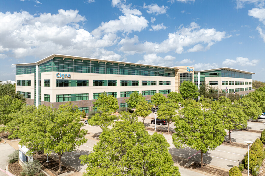 1640 Dallas Pky, Plano, TX en alquiler - Foto del edificio - Imagen 2 de 7