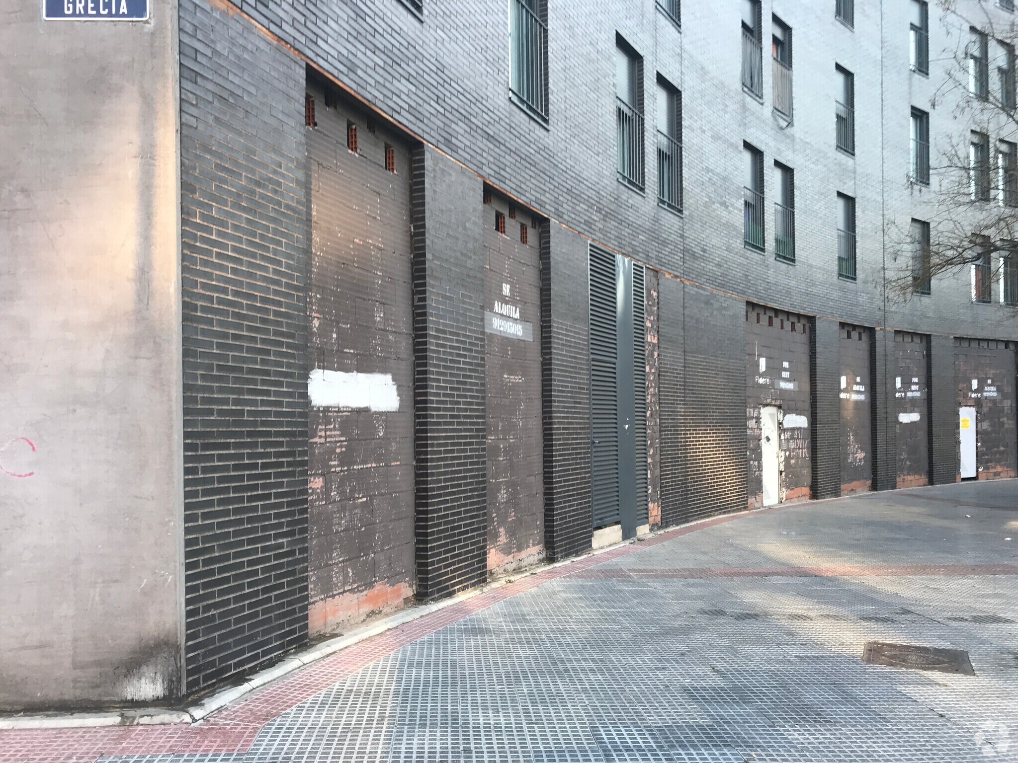 Calle de Juan Gris, 4, Torrejón de Ardoz, Madrid en venta Foto del edificio- Imagen 1 de 1