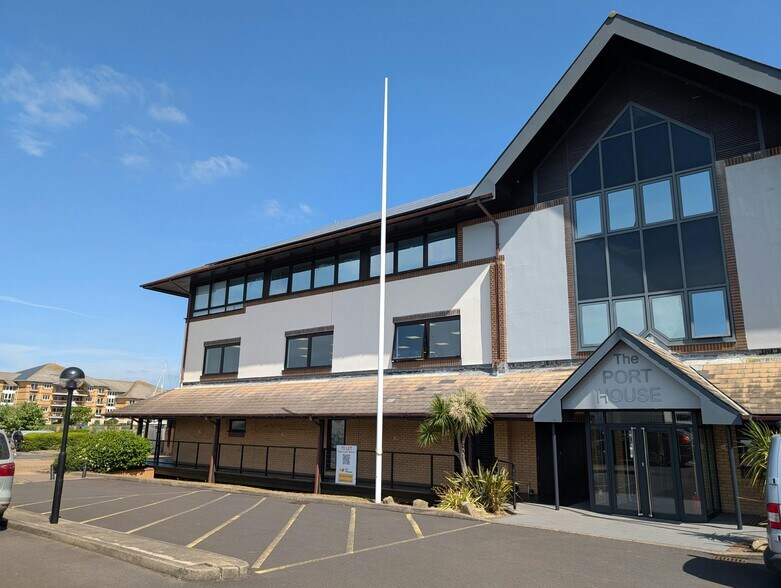 Marine Keep, Portsmouth en alquiler - Foto del edificio - Imagen 2 de 36