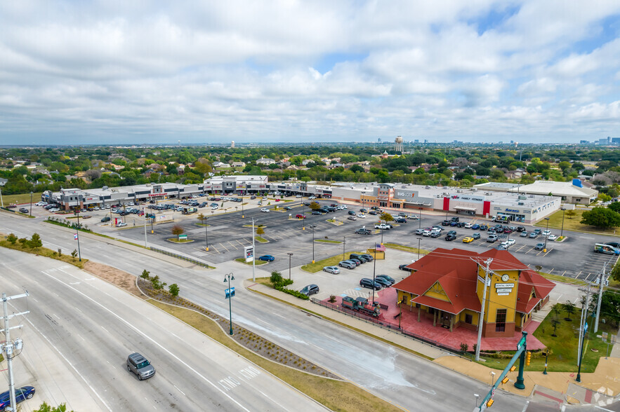 5000 Main St, The Colony, TX en alquiler - Vista aérea - Imagen 3 de 5