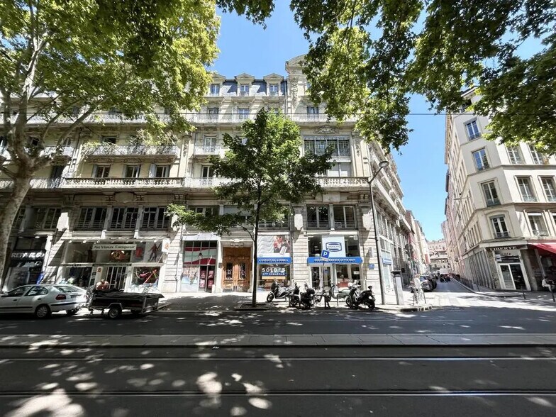 67 Cours De La Liberté, Lyon en alquiler - Foto del edificio - Imagen 2 de 3