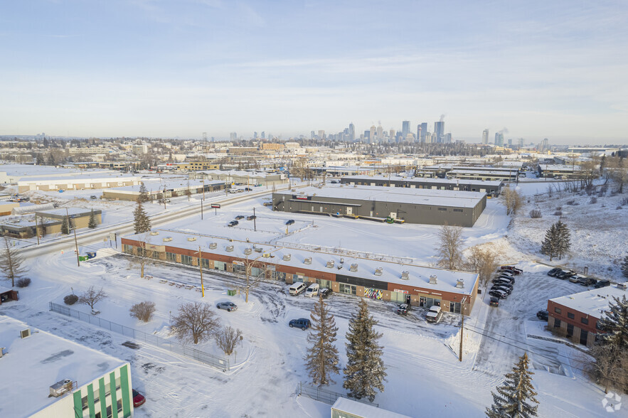 4412 Manilla Rd SE, Calgary, AB en alquiler - Vista aérea - Imagen 3 de 6