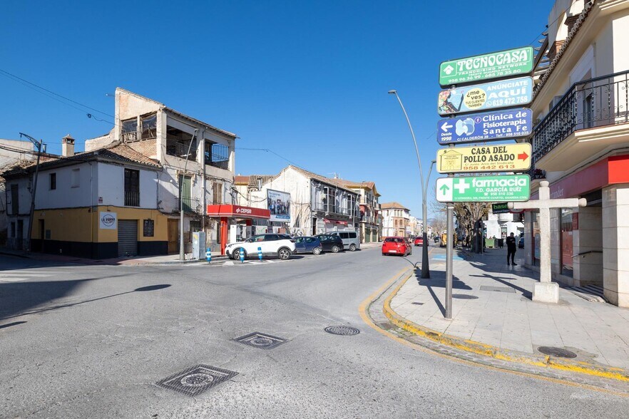 Calle José Saramago, 4, Santa Fe, Granada en venta - Foto del edificio - Imagen 2 de 17