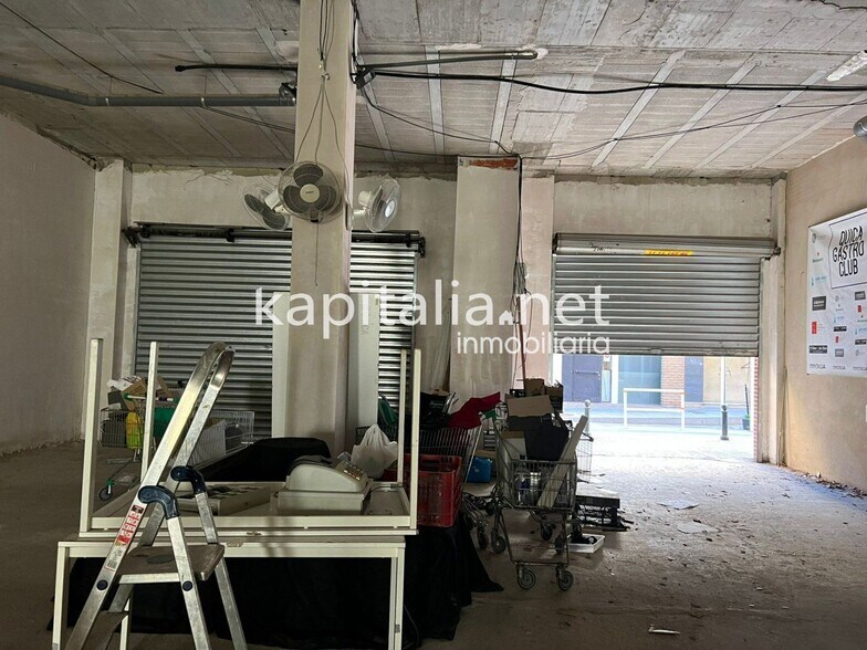 Local en Ontinyent, Valencia en venta - Foto del edificio - Imagen 2 de 6