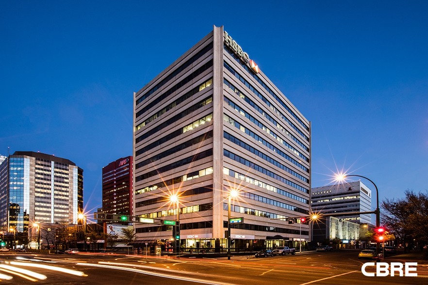 10055 106th St NW, Edmonton, AB en alquiler - Foto del edificio - Imagen 1 de 8