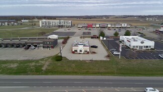 Más detalles de 3485 Court St, Pekin, IL - Local en venta