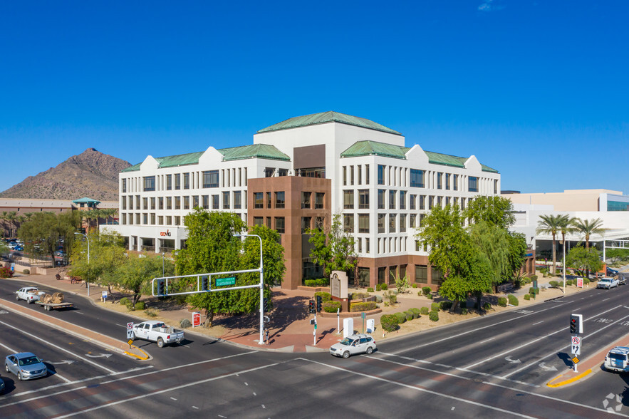 7150 E Camelback Rd, Scottsdale, AZ en alquiler - Foto del edificio - Imagen 1 de 9