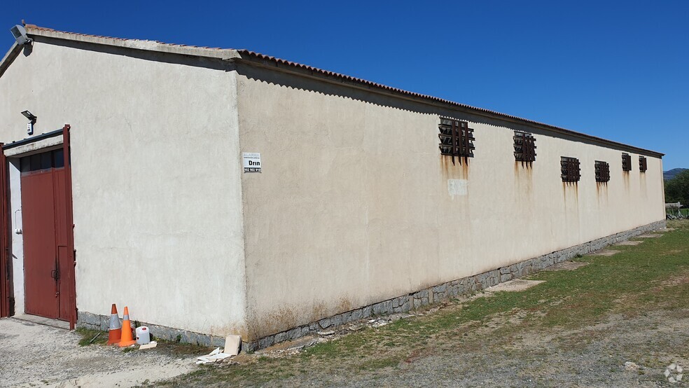 Naves en Villacastín, Segovia en venta - Foto del edificio - Imagen 2 de 7