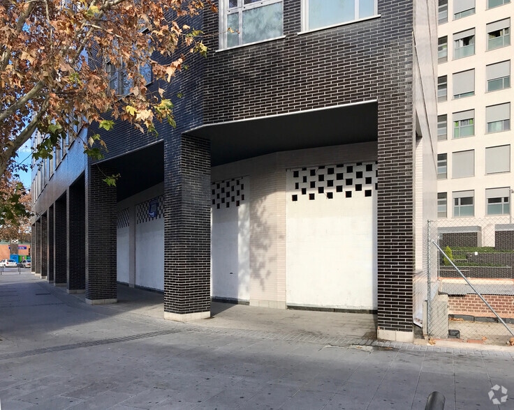 Edificio residencial en Arganda del Rey, Madrid en venta - Foto del edificio - Imagen 2 de 5