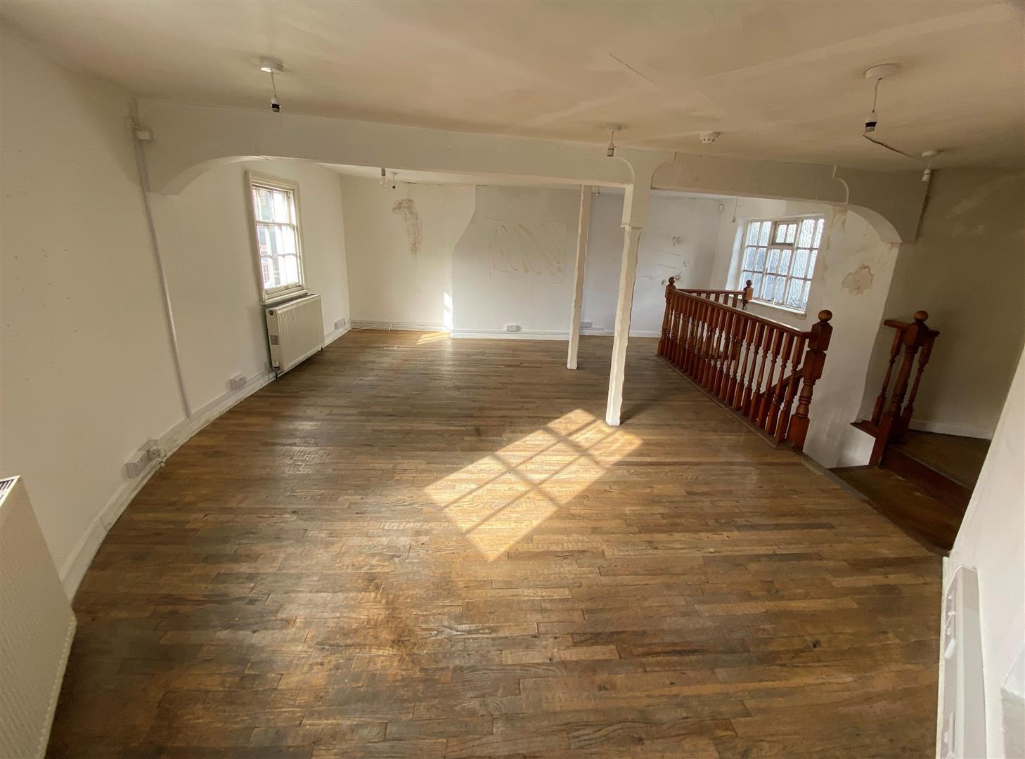 83 High St, Wimborne en alquiler Foto del interior- Imagen 1 de 5