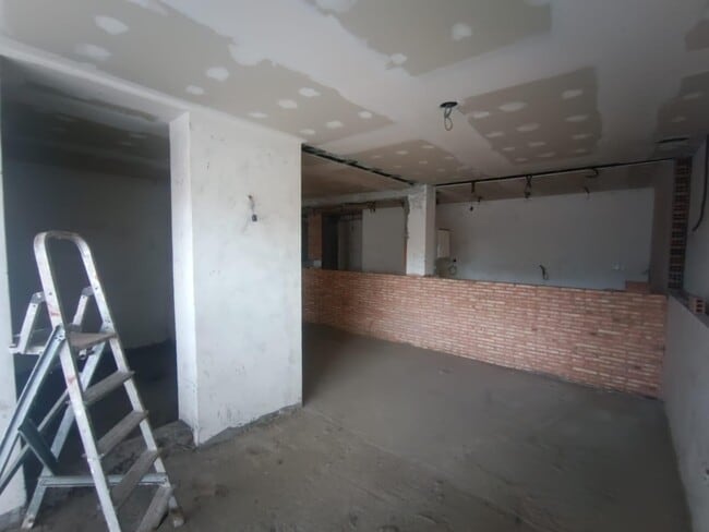 Más detalles de Rúa Simón Bolívar, 1, Pontevedra - Local en venta