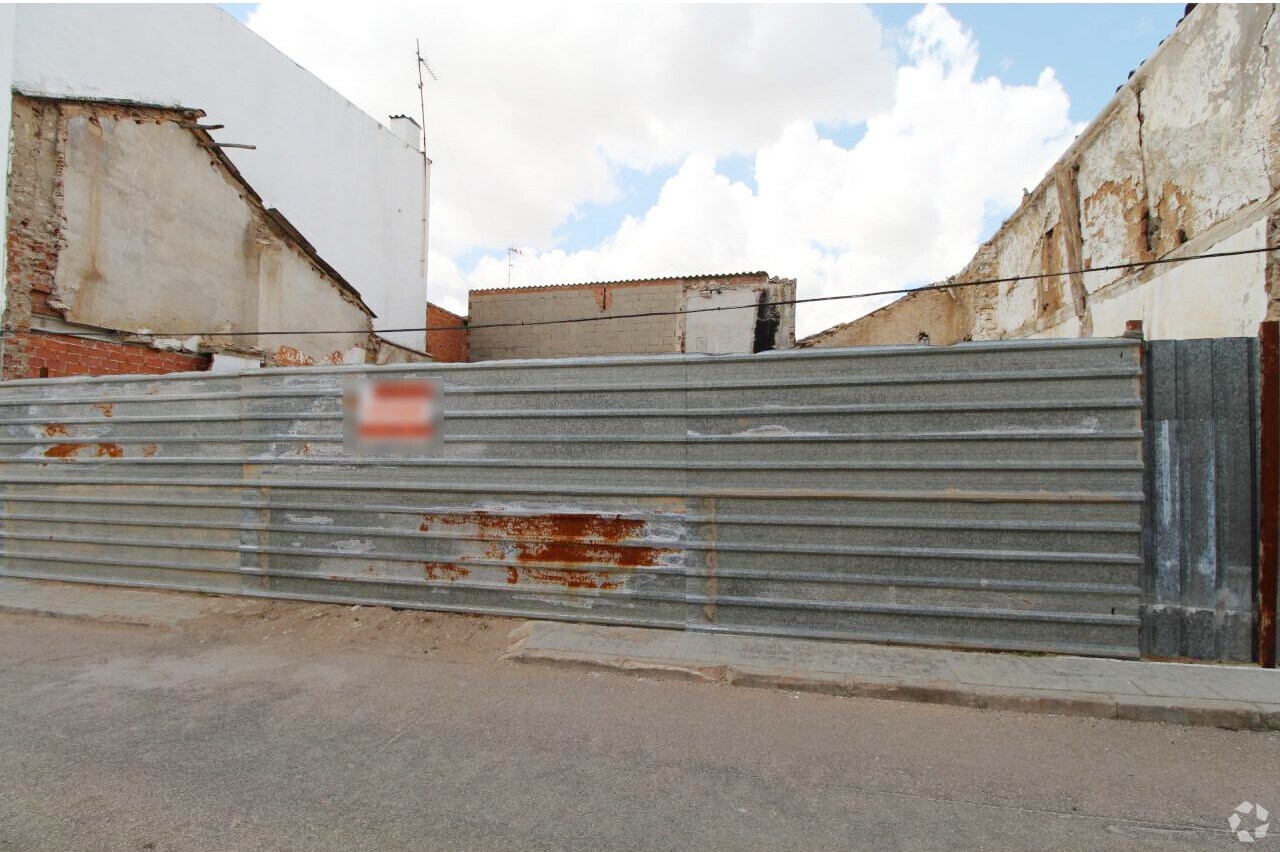 Terreno en Las Pedroñeras, Cuenca en venta Foto del edificio- Imagen 1 de 3