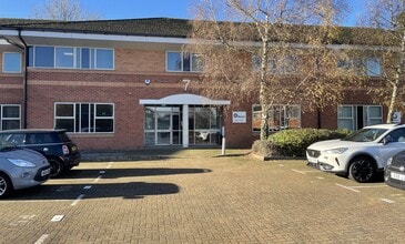 Boundary Way, Hemel Hempstead en alquiler Foto del edificio- Imagen 2 de 6