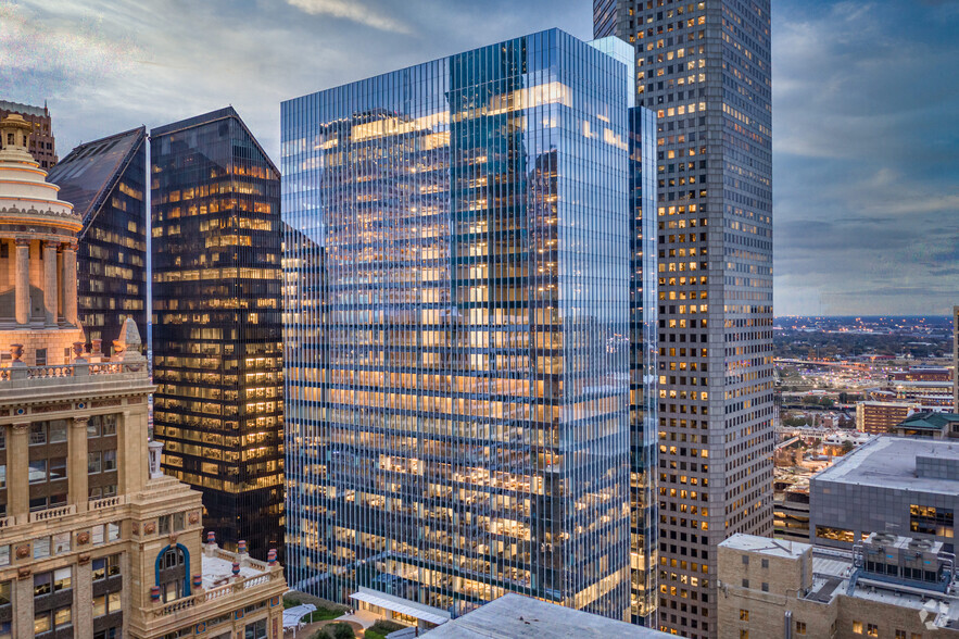 800 Capitol St, Houston, TX en alquiler - Foto del edificio - Imagen 1 de 4