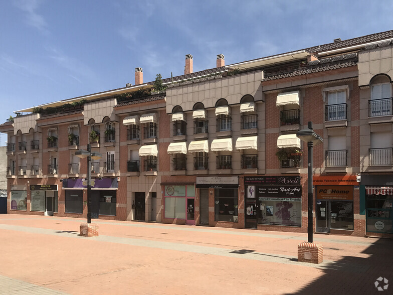 Plaza de Ventura Rodríguez, 3, Leganés, Madrid en venta - Foto del edificio - Imagen 2 de 3