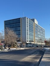 2-14 Boul Désaulniers, Saint-lambert, QC en alquiler Foto del interior- Imagen 1 de 5