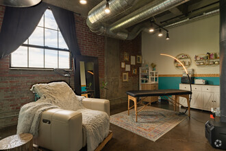 166 Chandler St, Buffalo, NY en alquiler Foto del interior- Imagen 2 de 16