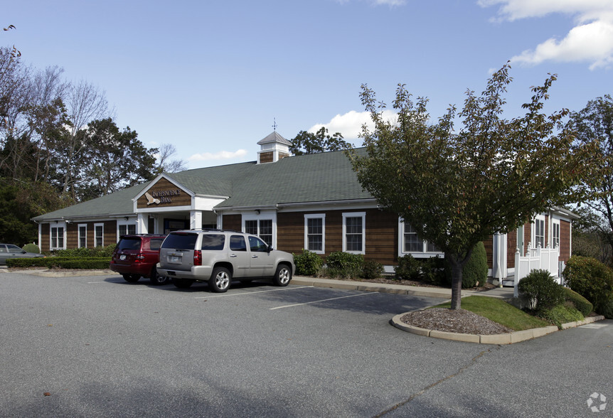 1370 S County Trl, East Greenwich, RI en alquiler - Foto principal - Imagen 1 de 2