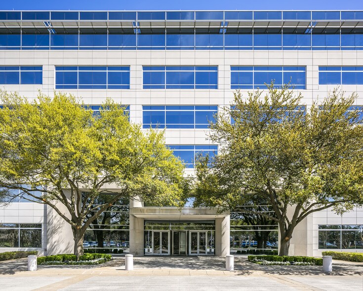 10111 Richmond Ave, Houston, TX en alquiler - Foto del edificio - Imagen 3 de 7