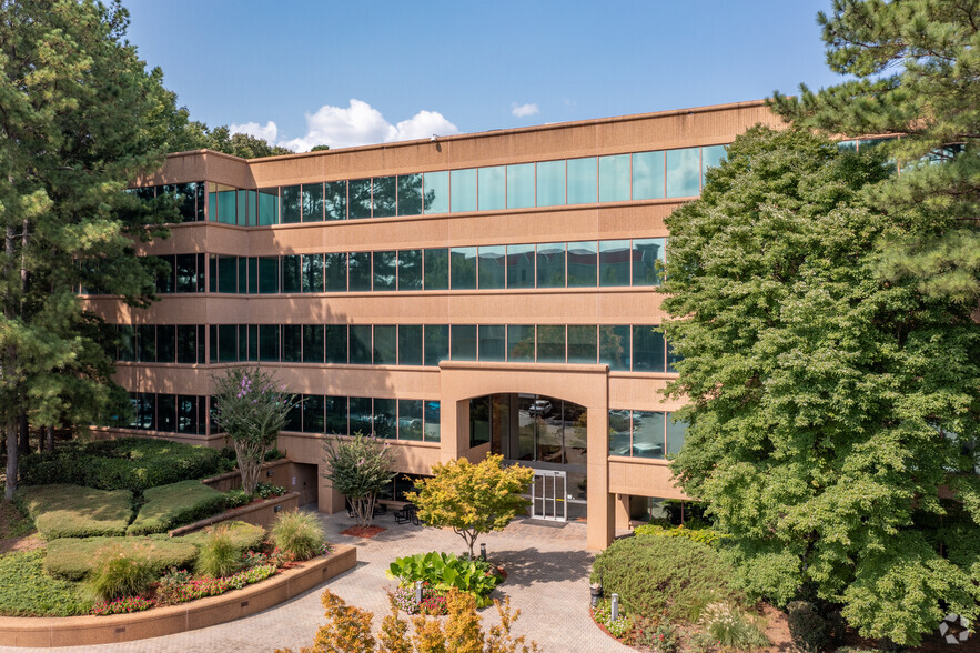 3675 Crestwood Pkwy NW, Duluth, GA en alquiler - Foto del edificio - Imagen 1 de 13