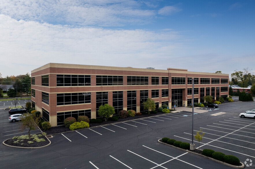 9825 Kenwood Rd, Blue Ash, OH en alquiler - Foto del edificio - Imagen 3 de 6