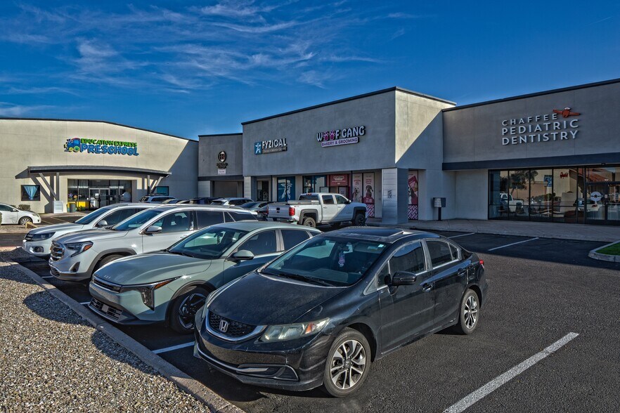 SHOPS AT ROYAL PALMS cartera de 3 inmuebles en venta en LoopNet.es - Foto del edificio - Imagen 3 de 6