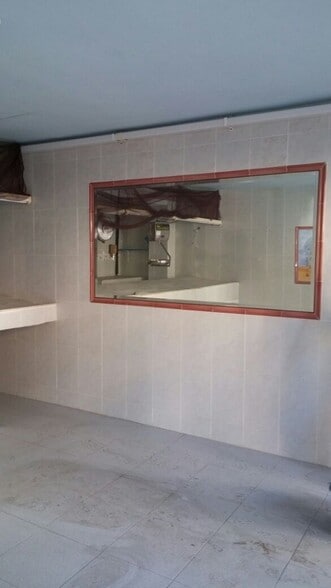 Local en Córdoba, Córdoba en venta - Foto del edificio - Imagen 3 de 9