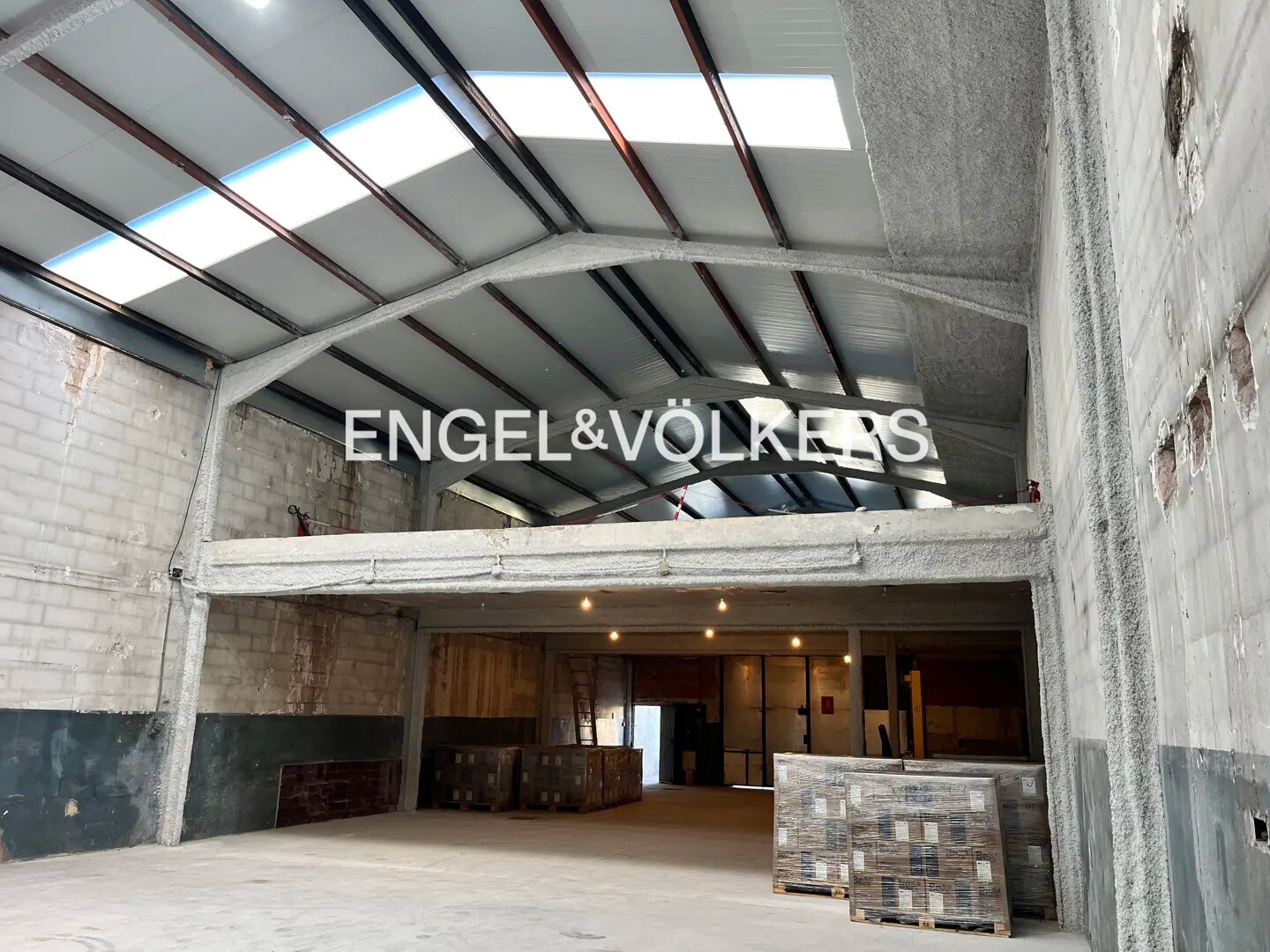 Nave en La Llagosta, Barcelona en venta Foto del interior- Imagen 1 de 4
