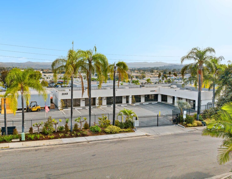 2048 Aldergrove Ave, Escondido, CA en venta - Foto del edificio - Imagen 1 de 12