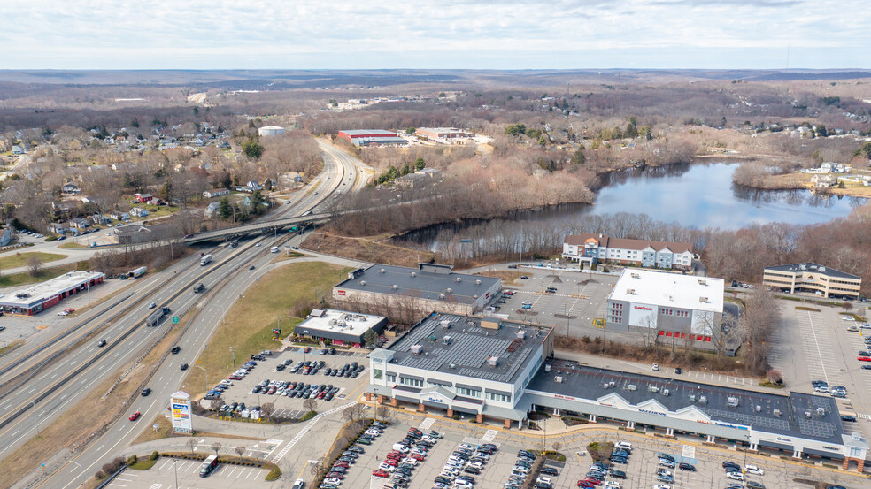 351 N Frontage Rd, New London, CT en alquiler - Foto del edificio - Imagen 3 de 13