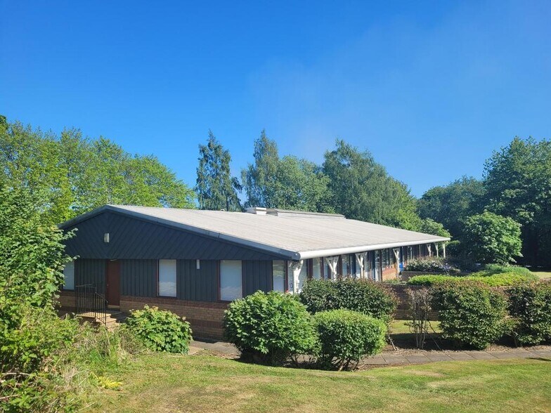 Pitreavie Dr, Dunfermline en alquiler - Foto del edificio - Imagen 3 de 3