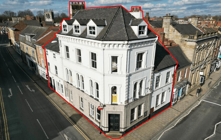 32 Bridge St, Tadcaster en venta - Foto del edificio - Imagen 1 de 5