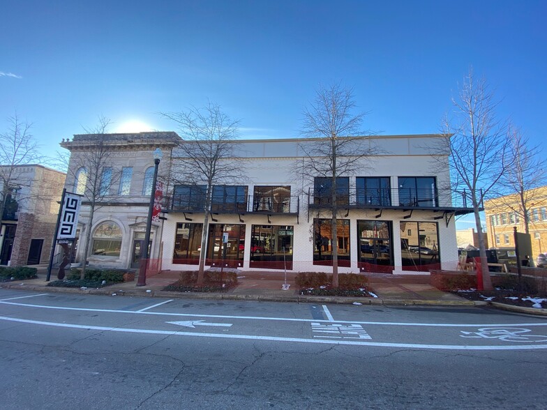 213 W Main St, Tupelo, MS en alquiler - Foto del edificio - Imagen 1 de 5