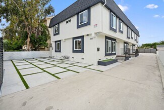 Más detalles de 7010 Lennox Ave, Van Nuys, CA - Edificio residencial en venta