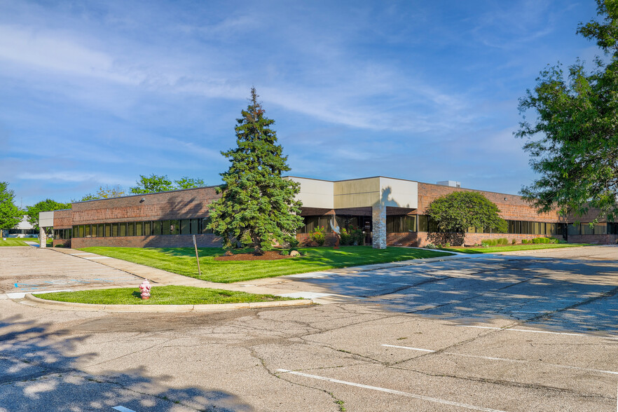 4750 Venture Dr, Ann Arbor, MI en alquiler - Foto del edificio - Imagen 1 de 23