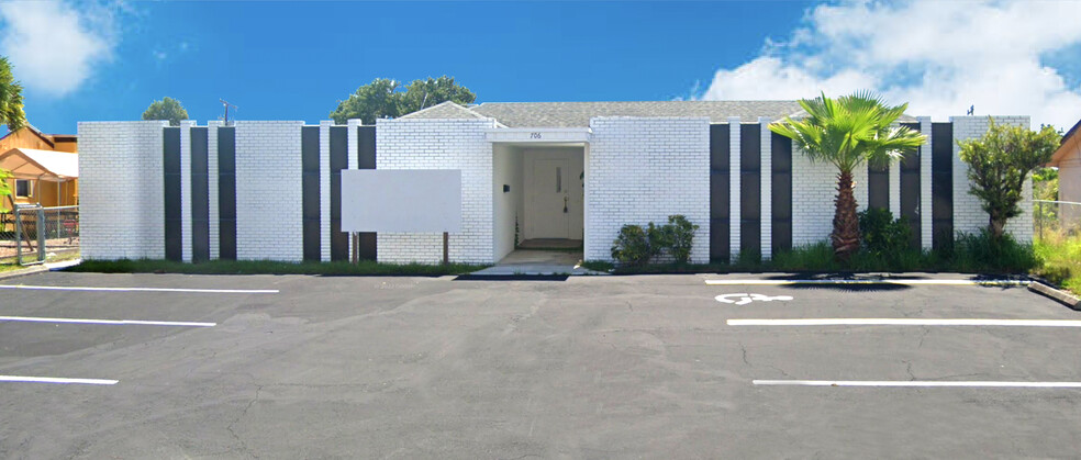 706 N 7th St, Fort Pierce, FL en alquiler - Foto del edificio - Imagen 1 de 1