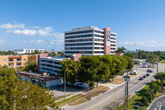 Bayshore Executive Plaza - Inmueble