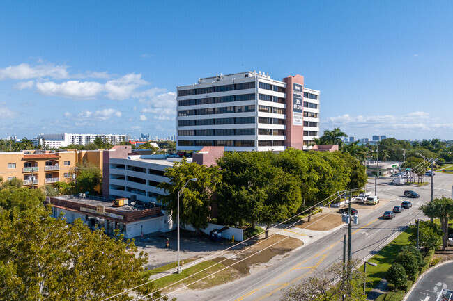 Más detalles para 10800 Biscayne Blvd, Miami, FL - Oficina en alquiler